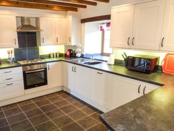 Bwthyn Y Wennol Villa Llanddulas Екстериор снимка